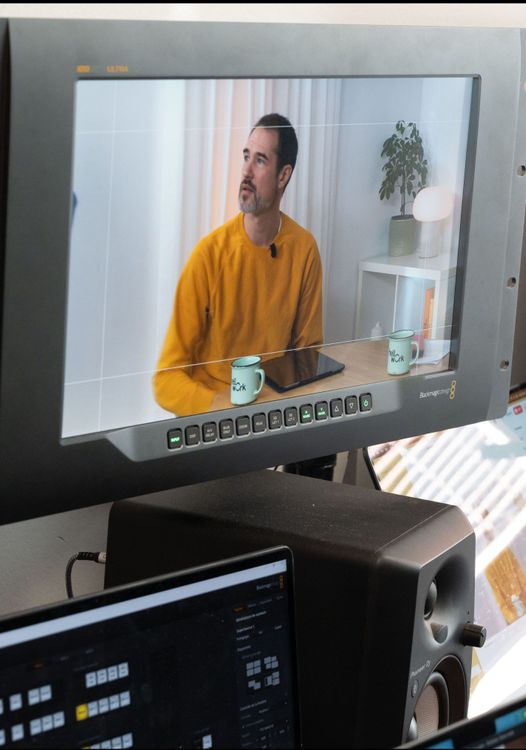 Studio Podcast / Video Live / Photo à réserver à Rennes